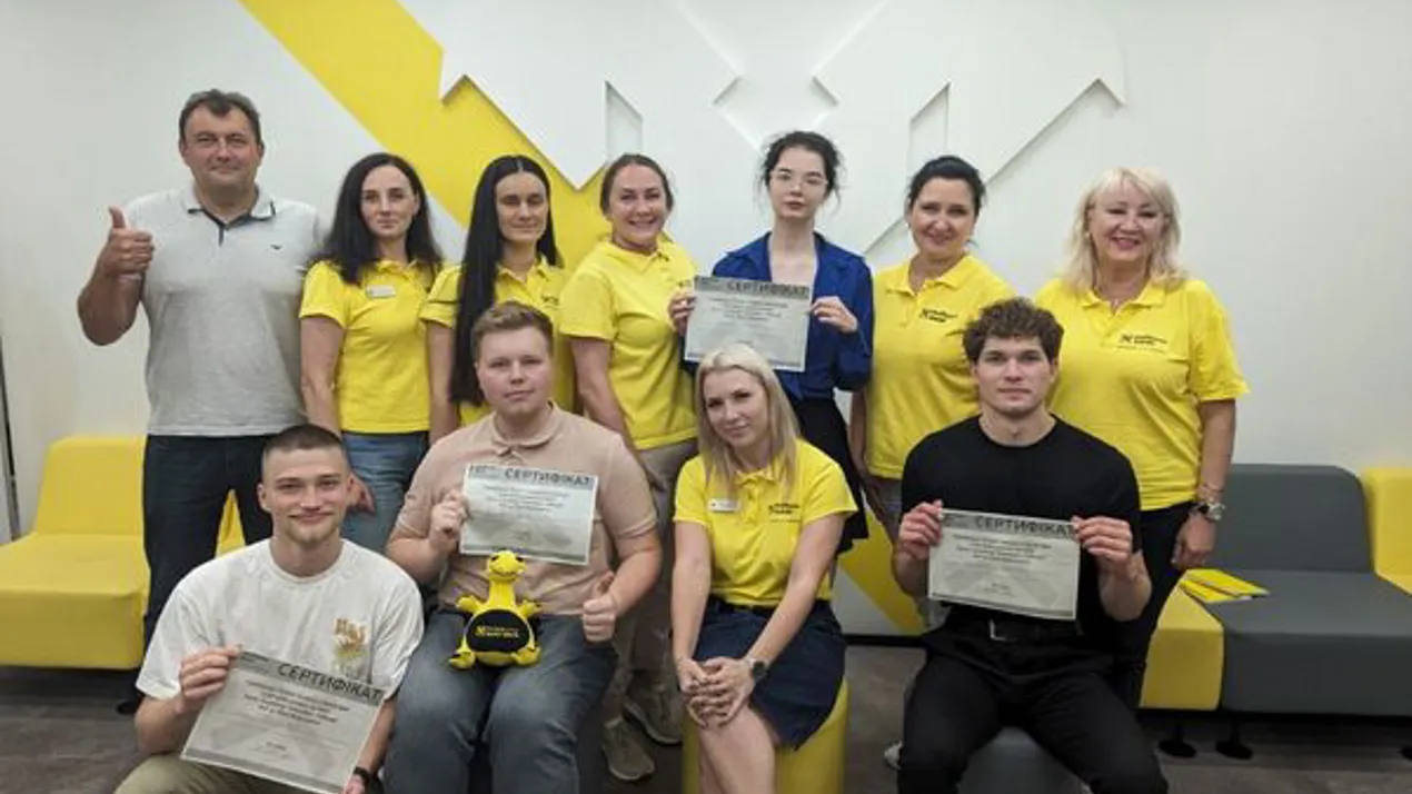 Нагородження (💰50 000,0 грн.) від АТ «Райффайзен Банк» учасників пітчингу бізнес -ідей і стартапів у рамках проекту Бізнес-інкубатор Innovation challenge 📚 💰 🔥 ЧНУ ім. Ю. Федьковича!