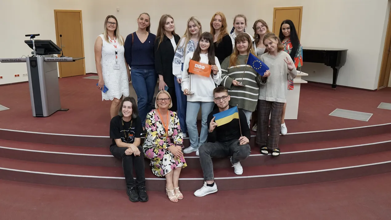 Фото учасників студентського стажування INTERADIS