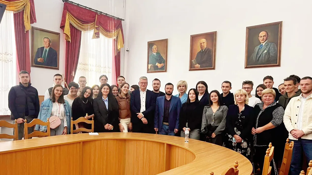 Боротьба з корупцією: інформація з перших уст