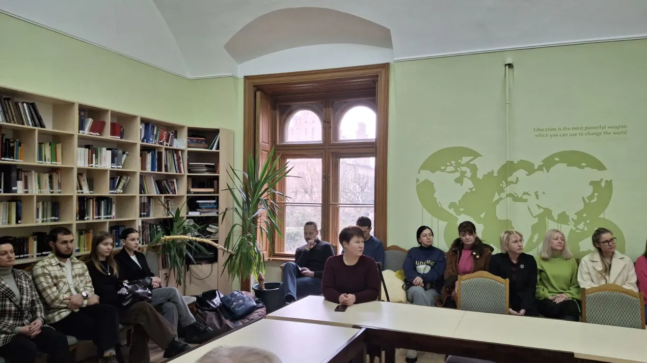 Круглий стіл «Жінки в науці: виклики та перспективи»