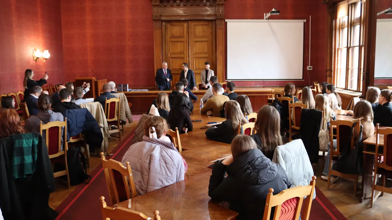 Презентація книг генерал-майора юстиції Василя Вовка