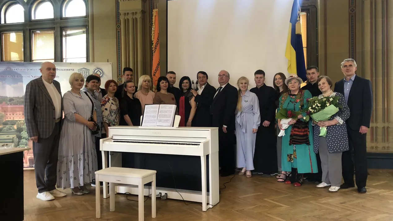 «За мову, за віру, за рід!» - святковий концерт народного артиста України Івана Дерди