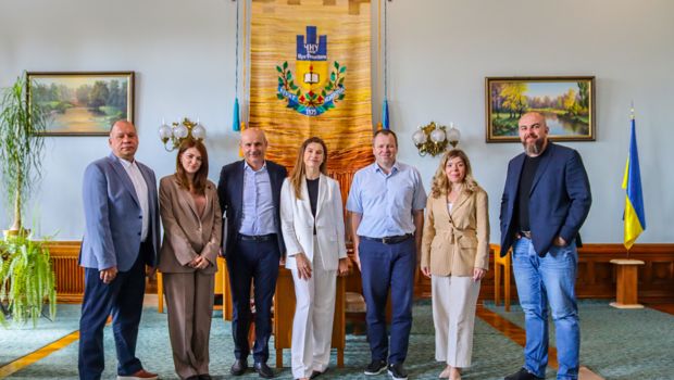 У Чернівецькому національному університеті імені Юрія Федьковича обговорили перспективи розвитку ІТ-освіти